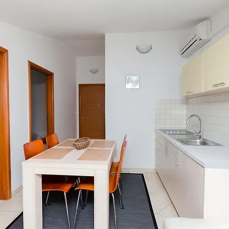 Valbruna * 罗维尼