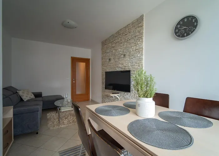 Valbruna * 로비니