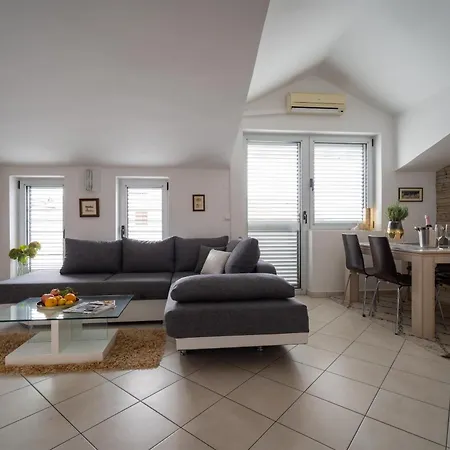 Appartement Valbruna *